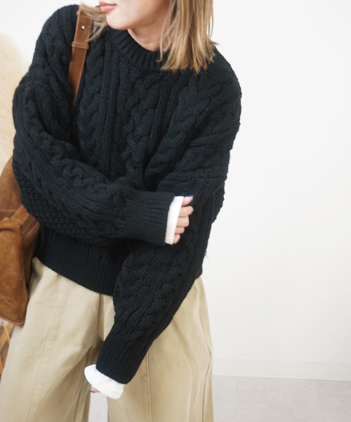 gossara（ゴサラ）の「ケーブルクルーニット（ニット/セーター・レディース・ブラウン/アイボリー/ブラック・FREE）」の7枚目の写真
