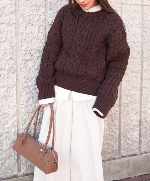 gossara（ゴサラ）の「ケーブルクルーニット（ニット/セーター・レディース・ブラウン/アイボリー/ブラック・FREE）」の12枚目の写真