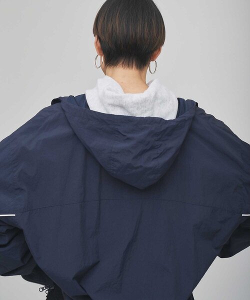 UMBRO(アンブロ)の「【umbro×Whim Gazette】 フーディーブルゾン(ブルゾン・レディース・アイボリー/ネイビー・FREE)」の19枚目の写真