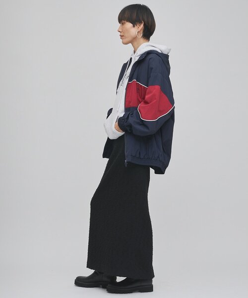 UMBRO(アンブロ)の「【umbro×Whim Gazette】 フーディーブルゾン(ブルゾン・レディース・アイボリー/ネイビー・FREE)」の21枚目の写真