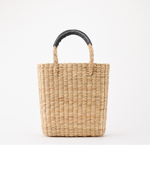 LILA&FLEUR(リラアンドフルール)の「Water Hyacints Basket/ M(かごバッグ・レディース・ナチュラル・MEDIUM)」の1枚目の写真
