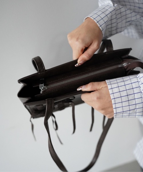 SANSeLF（サンセルフ）の「【SANSeLF】スタッズレースアップショルダーバッグ saa26s012（ショルダーバッグ・レディース・ブラウン・FREE）」の7枚目の写真