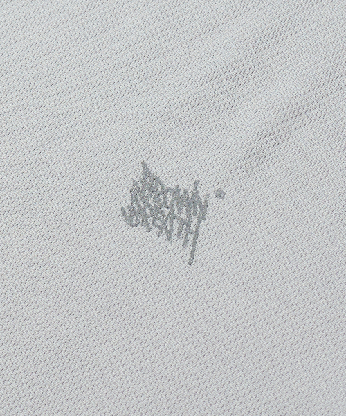 BROWNBREATH(ブラウンブレス)の「REFLECTIVE TAG MESH TEE - GREY(Tシャツ/カットソー・レディース・その他・S/M/L/XL)」の3枚目の写真
