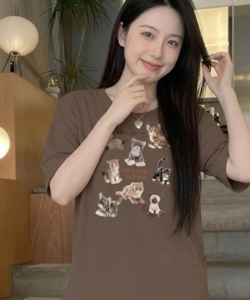 SHEPP(シープ)の「【26年春夏新作・6色展開】ぬいぐるみキャットプリント半袖ロンT(Tシャツ/カットソー・レディース・ホワイト/ブラウン/レッド/ブラック/アイボリー/グレー・M/L)」の19枚目の写真