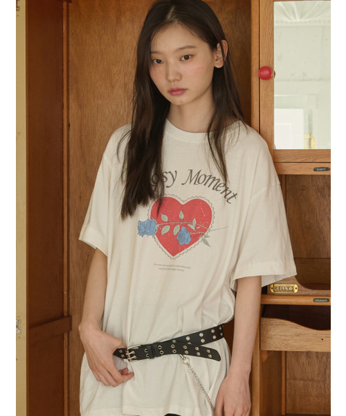 OPENING SUNSHINE(オープニングサンシャイン)の「ヴィンテージピグメントローズグラフィックTシャツ_ホワイト(Tシャツ/カットソー・レディース・その他・FREE)」の2枚目の写真