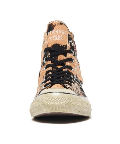 CONVERSE(コンバース)の「CONVERSE ALL STAR AGED 87 HC HI / STRANGER THINGS 5(コンバース オールスター エイジド 87 HC HI / ストレンジャー・シングス 5)(スニーカー・メンズ・ナチュラル/ブラック系・25.5cm/26cm/26.5cm/27cm/27.5cm/28cm/29cm/23cm/23.5cm/24cm/24.5cm/25cm)」の7枚目の写真