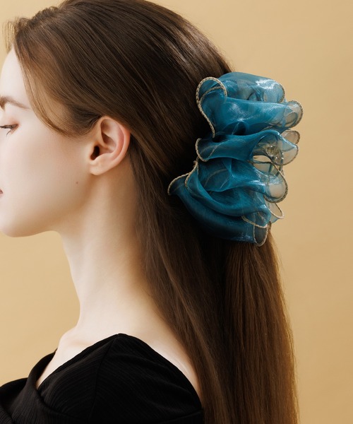 LA MUe(ラミュー)の「【LA MUE】シアー バイカラー フリル バンスクリップ(バレッタ/ヘアクリップ・レディース・ブルー/グレー/ブラック/ホワイト・FREE)」の22枚目の写真