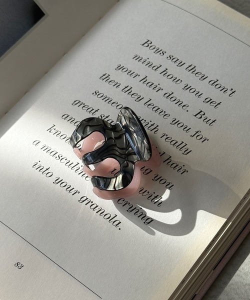 SANSeLF（サンセルフ）の「【SANSeLF】バイカラーヘアクリップ saa26s019（バレッタ/ヘアクリップ・レディース・A/B・FREE）」の2枚目の写真