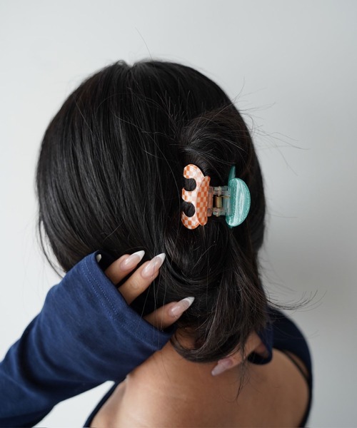 SANSeLF（サンセルフ）の「【SANSeLF】バイカラーヘアクリップ saa26s019（バレッタ/ヘアクリップ・レディース・A/B・FREE）」の12枚目の写真