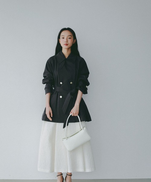 A part by(アパートバイ)の「【Sサイス展開】キンボタンミディトレンチ(トレンチコート・レディース・チャコールグレー/ベージュ/ネイビー・SMALL/MEDIUM)」の4枚目の写真