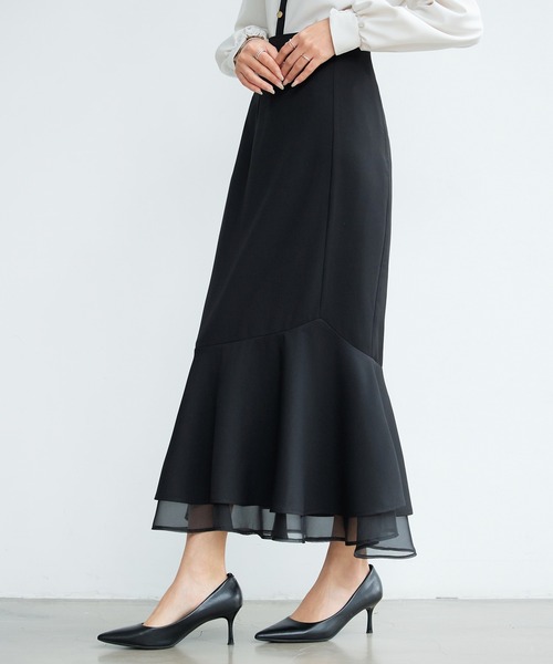 SAISON DE PAPILLON（セゾンドパピヨン）の「【2026SS新作】レーディス 裾フリル アシンメトリー 二段フリル スカート ハイウエスト スタイルアップ（スカート・レディース・ブラック/ベージュ・L/M/S）」の4枚目の写真