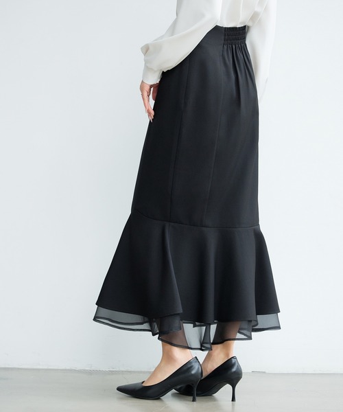 SAISON DE PAPILLON（セゾンドパピヨン）の「【2026SS新作】レーディス 裾フリル アシンメトリー 二段フリル スカート ハイウエスト スタイルアップ（スカート・レディース・ブラック/ベージュ・L/M/S）」の5枚目の写真