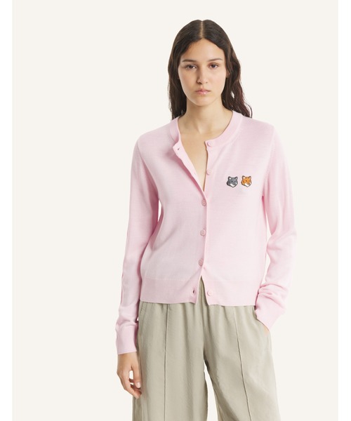 Maison Kitsune(メゾンキツネ)の「DOUBLE FOX HEAD REGULAR CARDIGAN(カーディガン/ボレロ・レディース・ピンクベージュ/ホワイト系その他・XS/S/M/L)」の10枚目の写真