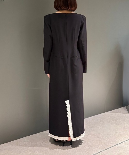 ANDRESD(アンドレスド)の「フリルトリムロングドレス / frills trim long dress(ドレス・レディース・グレー/ブラック・S/L/M)」の11枚目の写真