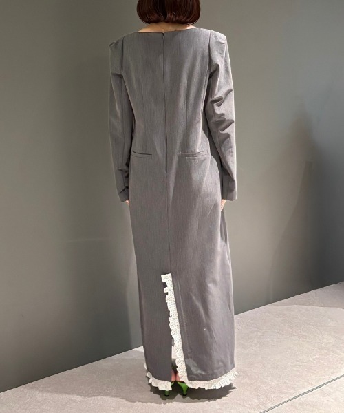 ANDRESD(アンドレスド)の「フリルトリムロングドレス / frills trim long dress(ドレス・レディース・グレー/ブラック・S/L/M)」の14枚目の写真