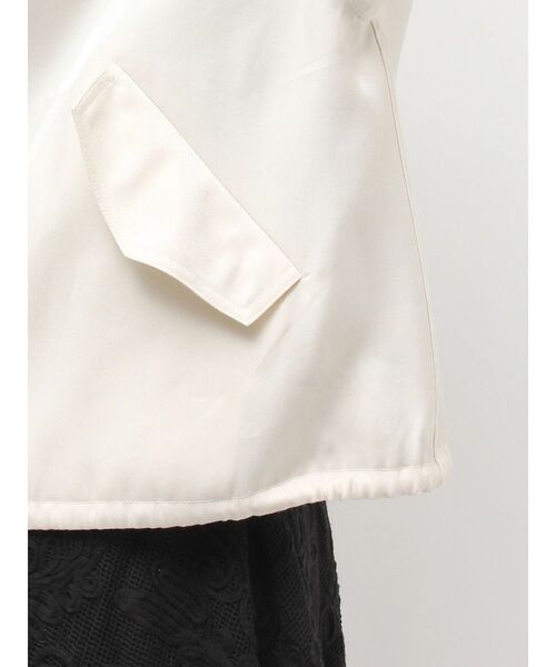 LAGUNAMOON(ラグナムーン)の「コントラストハイネックブルゾン(ブルゾン・レディース・ライトブルー/ホワイト・FREE)」の18枚目の写真