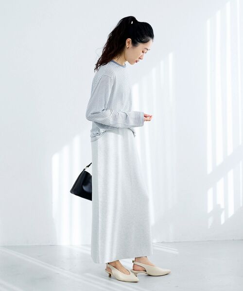 le.coeur blanc（ルクールブラン）の「シアーボーダーカットソー（Tシャツ/カットソー・レディース・ブルー系その他2/ブラック系その他・38）」の12枚目の写真