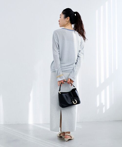 le.coeur blanc（ルクールブラン）の「シアーボーダーカットソー（Tシャツ/カットソー・レディース・ブルー系その他2/ブラック系その他・38）」の13枚目の写真