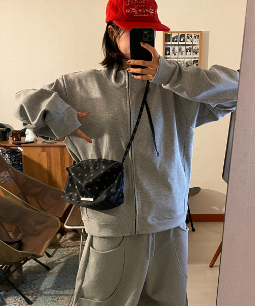 RAWROW（ロウロウ）の「キューブバッグ 772 Dot [2カラー]（ショルダーバッグ・レディース・ベージュ/ドット・FREE）」の5枚目の写真