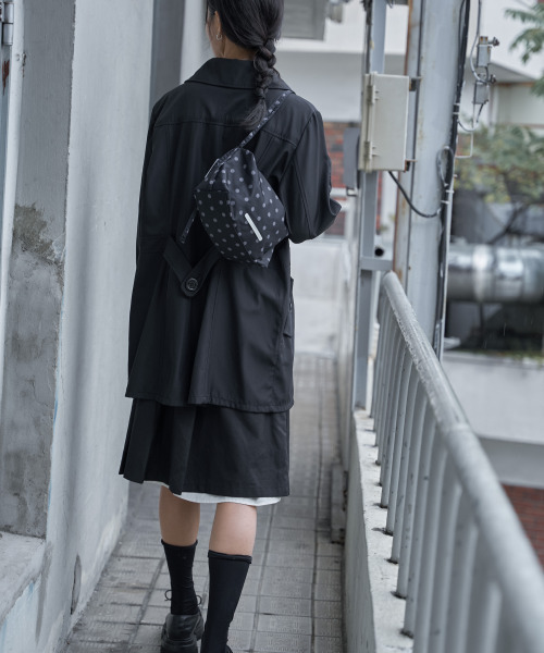 RAWROW（ロウロウ）の「キューブバッグ 772 Dot [2カラー]（ショルダーバッグ・レディース・ベージュ/ドット・FREE）」の13枚目の写真