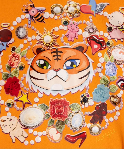 KawaeKayo(カワエカヨ)の「パーカー トラと真珠(パーカー・レディース・パープル/オレンジ・M/L/XL)」の4枚目の写真