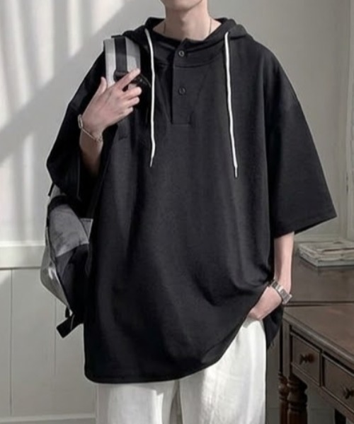 link lot(リンクロット)の「ルーズシルエット ヘンリーネック半袖プルオーバーパーカー(Tシャツ/カットソー・メンズ・ホワイト/ブラック・L/M)」の2枚目の写真