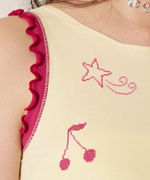 TINA：JOJUN（ティーナジョジュン）の「クロス刺繍 バイカラー タンクトップ TINA：JOJUN（タンクトップ・レディース・クリーム/ラベンダー・M）」の18枚目の写真