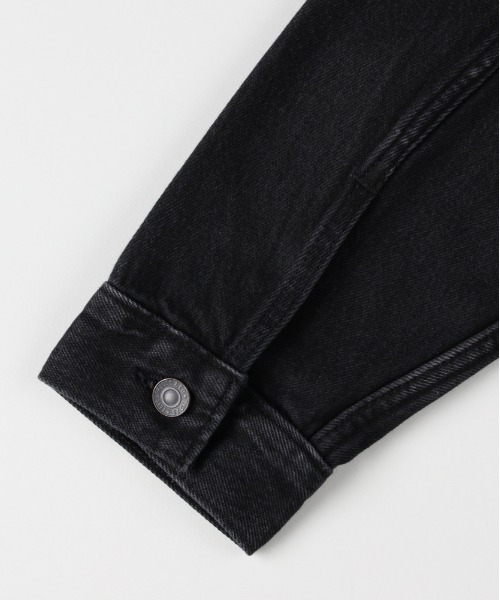 Levi's(リーバイス)の「Levi's(リーバイス)【メンズ】リラックスフィットトラッカー(デニムジャケット・メンズ・ブラック・M/S/L)」の7枚目の写真
