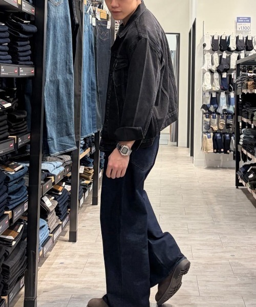 Levi's(リーバイス)の「Levi's(リーバイス)【メンズ】リラックスフィットトラッカー(デニムジャケット・メンズ・ブラック・M/S/L)」の14枚目の写真