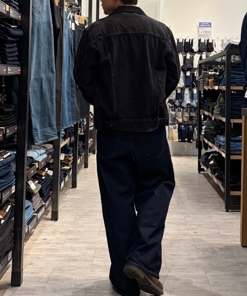 Levi's(リーバイス)の「Levi's(リーバイス)【メンズ】リラックスフィットトラッカー(デニムジャケット・メンズ・ブラック・M/S/L)」の15枚目の写真