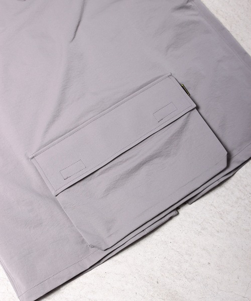 ROTAR(ローター)の「2way Stretch Utility Vest(ベスト・メンズ・ブラック/グレー・MEDIUM/LARGE/X-LARGE)」の19枚目の写真