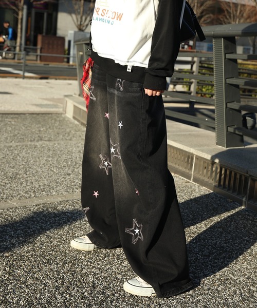 HOOK（フック）の「HOOK -select- 　スター刺繍デザイン ワイドデニムパンツ（デニムパンツ・メンズ・ブラック/ブルー・L/XL/M）」の4枚目の写真