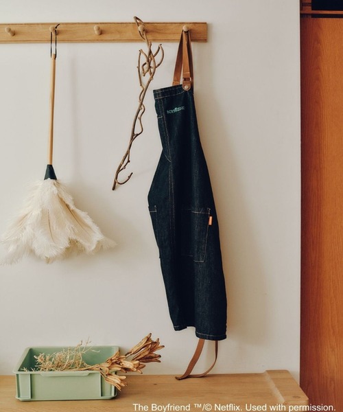 niko and...（ニコアンド）の「【ボーイフレンド シーズン2】コラボ エプロン（エプロン・レディース・ネイビー・FREE）」の2枚目の写真