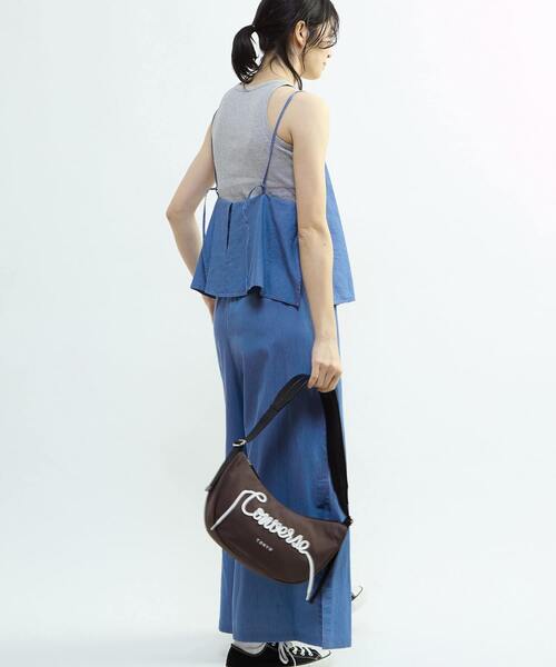 CONVERSE TOKYO(コンバーストウキョウ)の「DENIM LAYERED ALL-IN-ONE(つなぎ/オールインワン・レディース・サックスブルー/ネイビー/ブラック・FREE)」の21枚目の写真