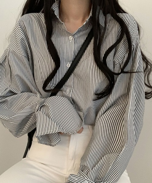 mielu(ミエル)の「ボリュームスリーブストライプシャツ(シャツ/ブラウス・レディース・ブラック/ブルー・LARGE)」の6枚目の写真