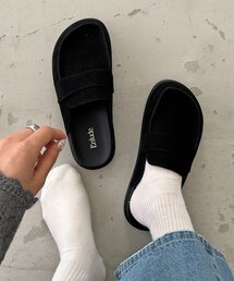 DISCOAT（ディスコート）の「【Enlude】スエードローファーミュール（スリッポン）」