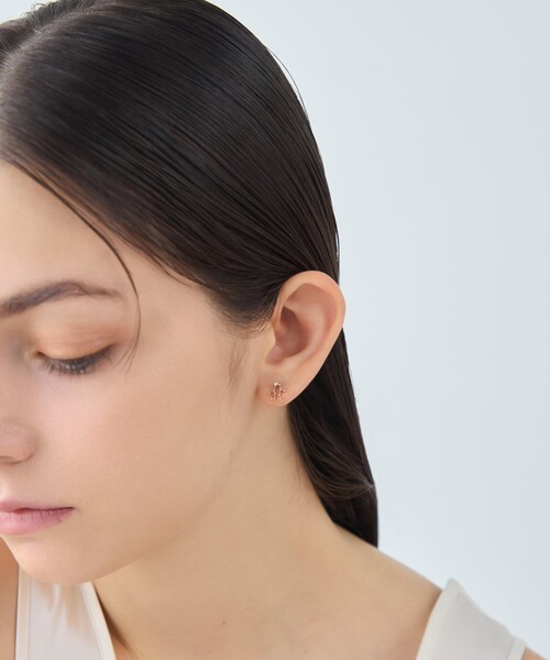 ete（エテ）の「[ゾディアック] K10YG ダイヤモンド ピアス /ふたご座（ピアス（片耳用）・レディース・イエローゴールド・FREE）」の4枚目の写真