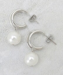 メタルハーフムーン×フェイクパールピアス