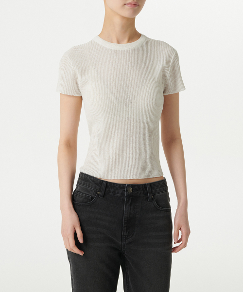 MUSINSA STANDARD WOMAN（ムシンサスタンダードウーマン）の「ウィメンズシアーテクスチャークルネック半袖ニット[アイボリー]（ニット/セーター・レディース・その他・SMALL/X-SMALL/MEDIUM/LARGE）」の4枚目の写真