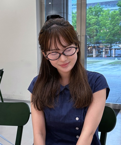 kutir(クティール)の「kutirlune/ クリアレンズメガネ(メガネ・レディース・ブラック/ブラウン・FREE)」の2枚目の写真