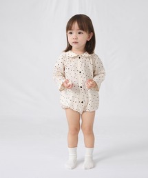 enhenn（エンヘン）の「enhennbaby ベビー ドット柄 蝶襟ロンパース 長袖（つなぎ/オールインワン）」