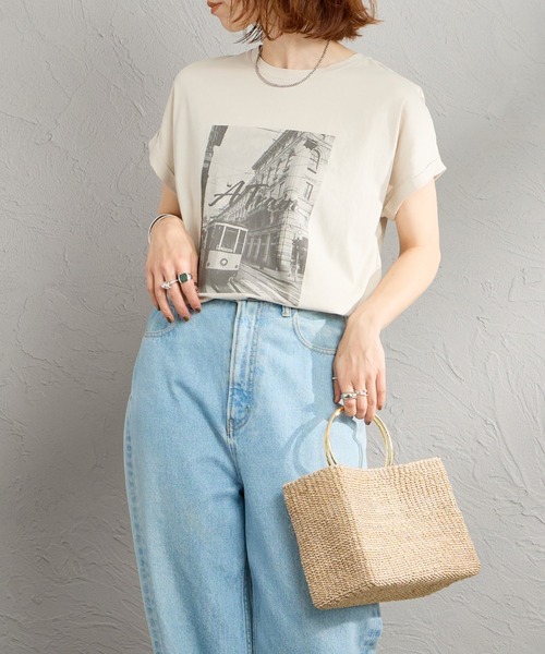 MICA&DEAL（マイカ＆ディール）の「[MICA&DEAL/マイカアンドディール] フレンチスリーブ フォトプリントTシャツ（Tシャツ/カットソー・レディース・ベージュ/ホワイト・F）」の17枚目の写真