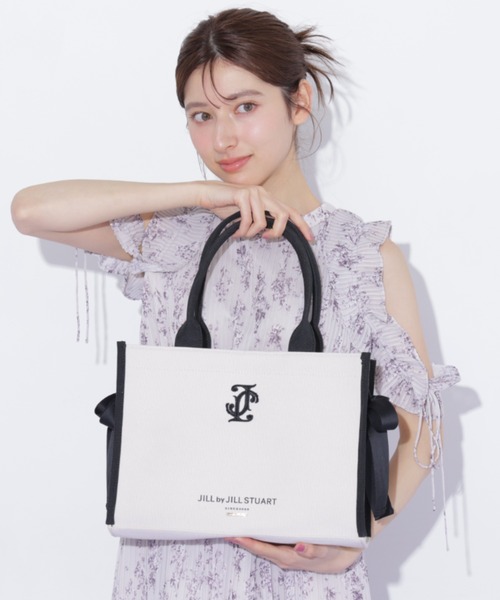 JILL by JILL STUART(ジルバイジルスチュアート)の「サイドリボントートバッグ(トートバッグ・レディース・ホワイト/ブラック・FREE)」の3枚目の写真