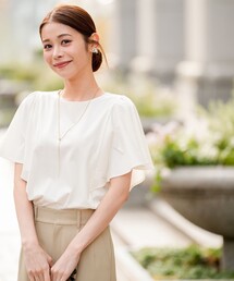 ANY SIS（エニィスィス）の「【シルクタッチさら魅せTシャツ】袖フレア プルオーバー（Tシャツ/カットソー）」