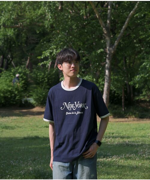 ECORR（エコル）の「[ユニセックス] クローバー刺繍半袖Tシャツ_ネイビー（Tシャツ/カットソー・メンズ・その他・1/2/0/3）」の3枚目の写真