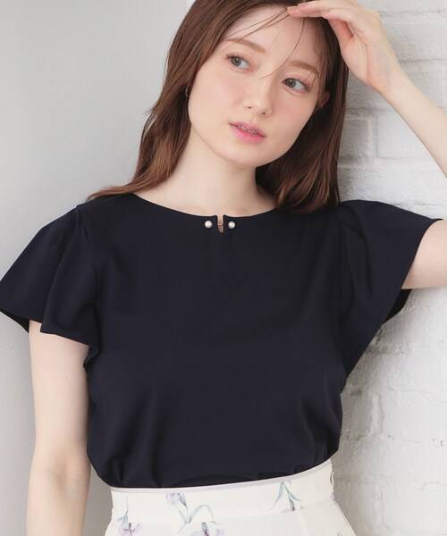 index（インデックス）の「【接触冷感】フリルフレンチスリーブトップス《UVケア／洗濯機OK》（Tシャツ/カットソー・レディース・ナチュラル/ライトグリーン/ネイビー/ボルドー/サックスブルー・36/40/38/42）」の4枚目の写真