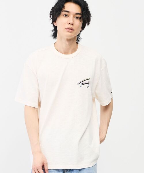 tommy jeans(トミー ジーンズ)の「リラックスフィットノベルティショートスリーブTシャツ(Tシャツ/カットソー・メンズ・グレー/ホワイト/ピンク・MEDIUM/SMALL/X-SMALL/LARGE/X-LARGE)」の11枚目の写真