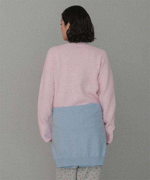 miette(ミエット)の「メニーボタンシャギーニットカーディガン(カーディガン/ボレロ・レディース・レッド/ライトピンク/ブラウン/チャコール・FREE)」の21枚目の写真