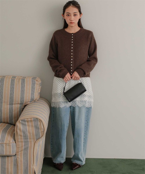 miette(ミエット)の「メニーボタンシャギーニットカーディガン(カーディガン/ボレロ・レディース・レッド/ライトピンク/ブラウン/チャコール・FREE)」の13枚目の写真