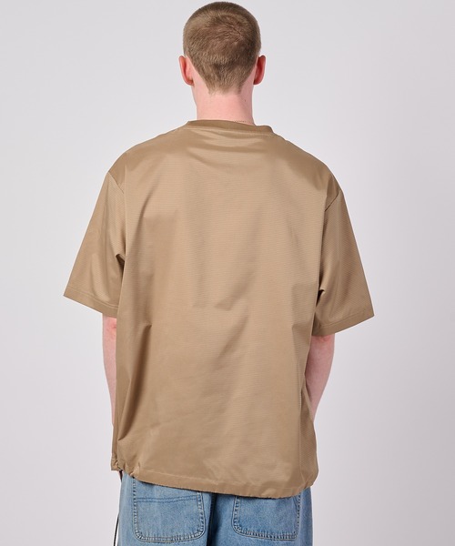 FIRST DOWN(ファーストダウン)の「エアーライト Tシャツ(Tシャツ/カットソー・メンズ・ベージュ/ネイビー/チャコールグレー・M/L/XL)」の13枚目の写真